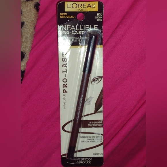 L'Oreal Paris Makeup Infallible Pro-Last Pencil Eyeliner Brown - Picture 7 of 8